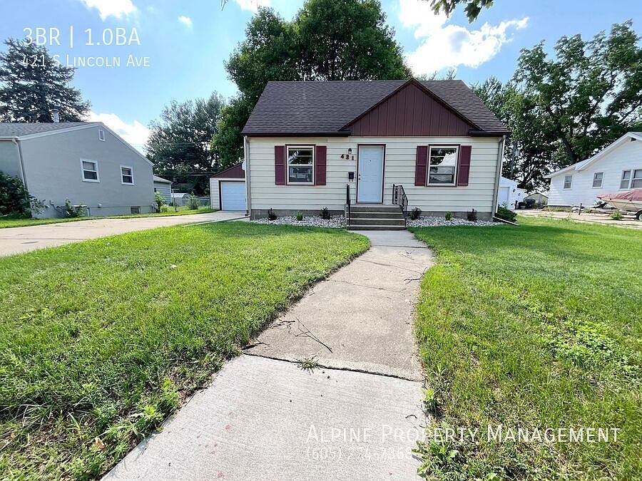 1st image of 421 S Lincoln Ave