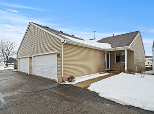 563 Sandy Ct, Harvard, IL 60033