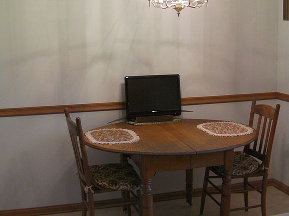 Breakfast Area 9x8