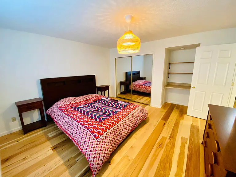 878 Lakeview Ave #4 — Photo 5