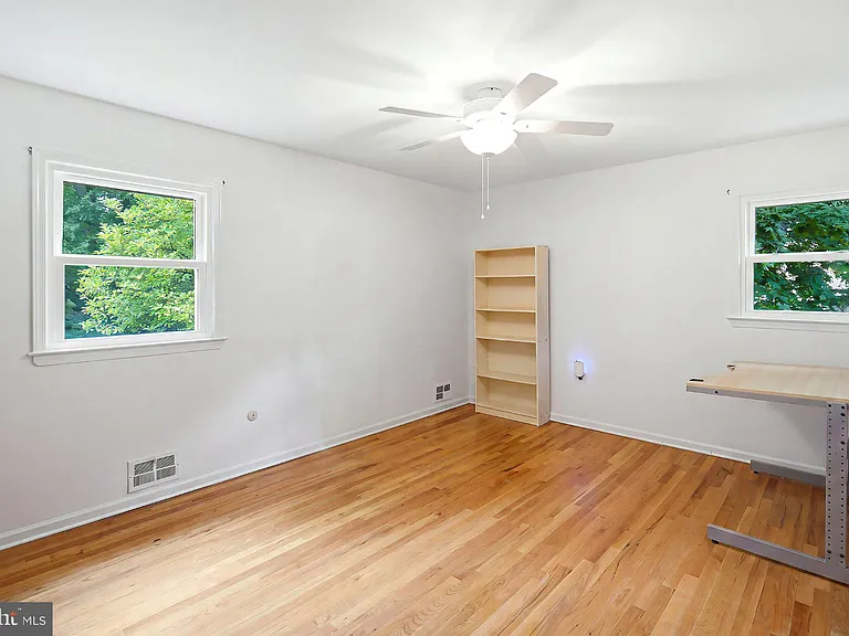 7 Hathaway Dr — Photo 21