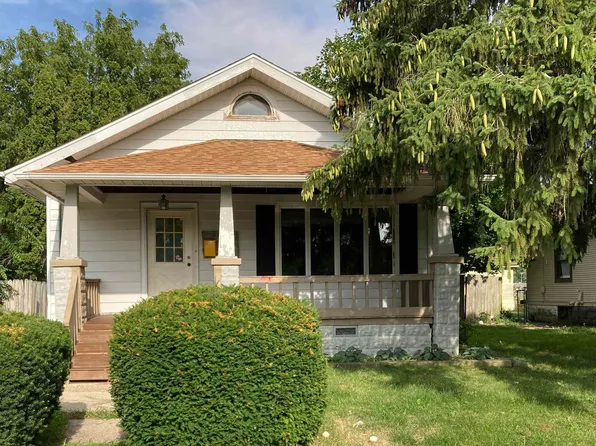 646 15th St, Rockford, IL 61104