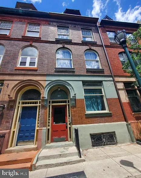 Building Photo - 1109 Spruce St #2R