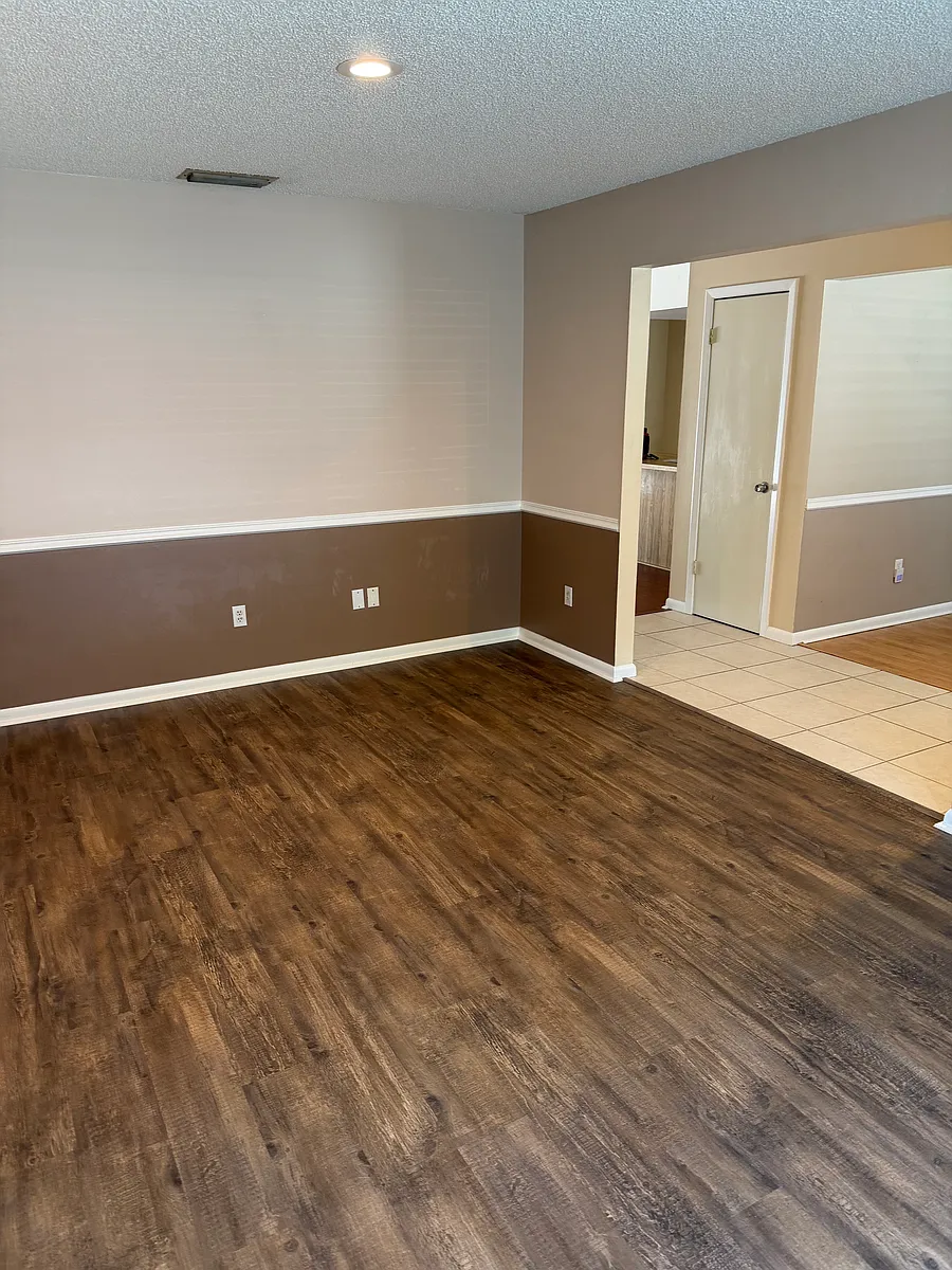Building Photo - 4714 Fox Hunt Dr