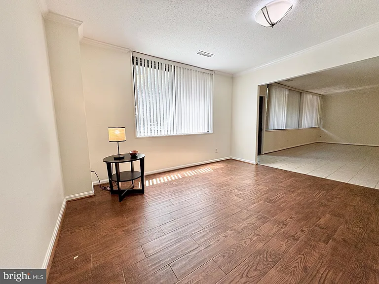 3713 George Mason Dr #T5W — Photo 15