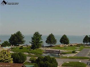 1801 W Perry St #24, Pt Clinton, OH 43452