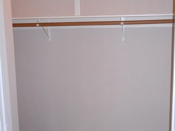 4th image of 249 N Euclid Ave APT 207