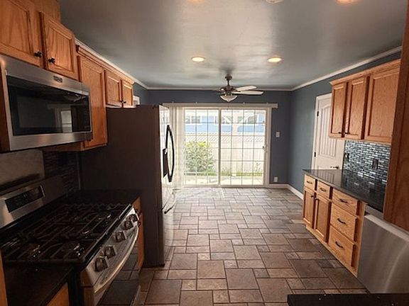 3rd image of 2617 Pearson Ave #92831