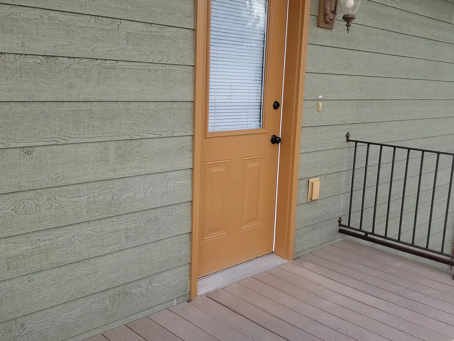 Studio, 480 sqft, $1,200 — Photo 1