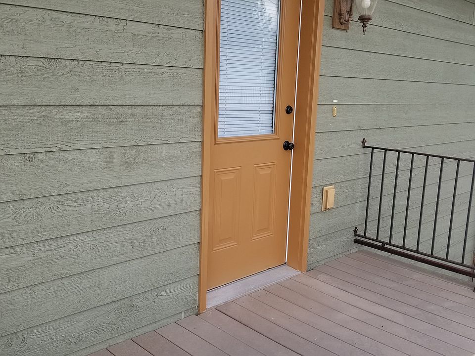 1st image of 1032 S Black Ave