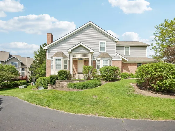 345 Lucille Ln #345, Schaumburg, IL 60193