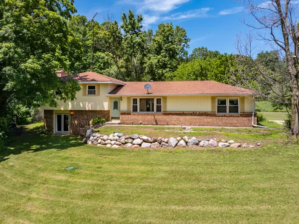 8750 Stadium Dr, Kalamazoo, MI 49009