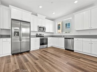 9421 1/2 N Sepulveda Blvd #2, North Hills, CA 91343