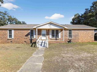 5687 Nicholas Ln, Pensacola, FL 32526