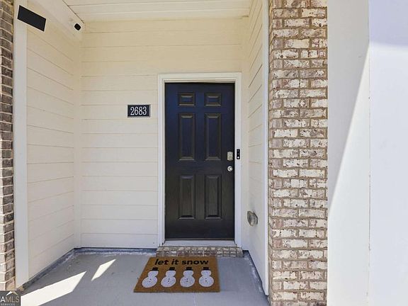2nd image of 2683 Paxton Pl