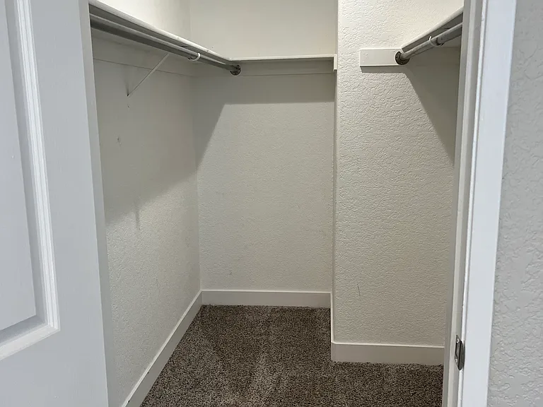 5044 S Rainbow Blvd #201 — Photo 14