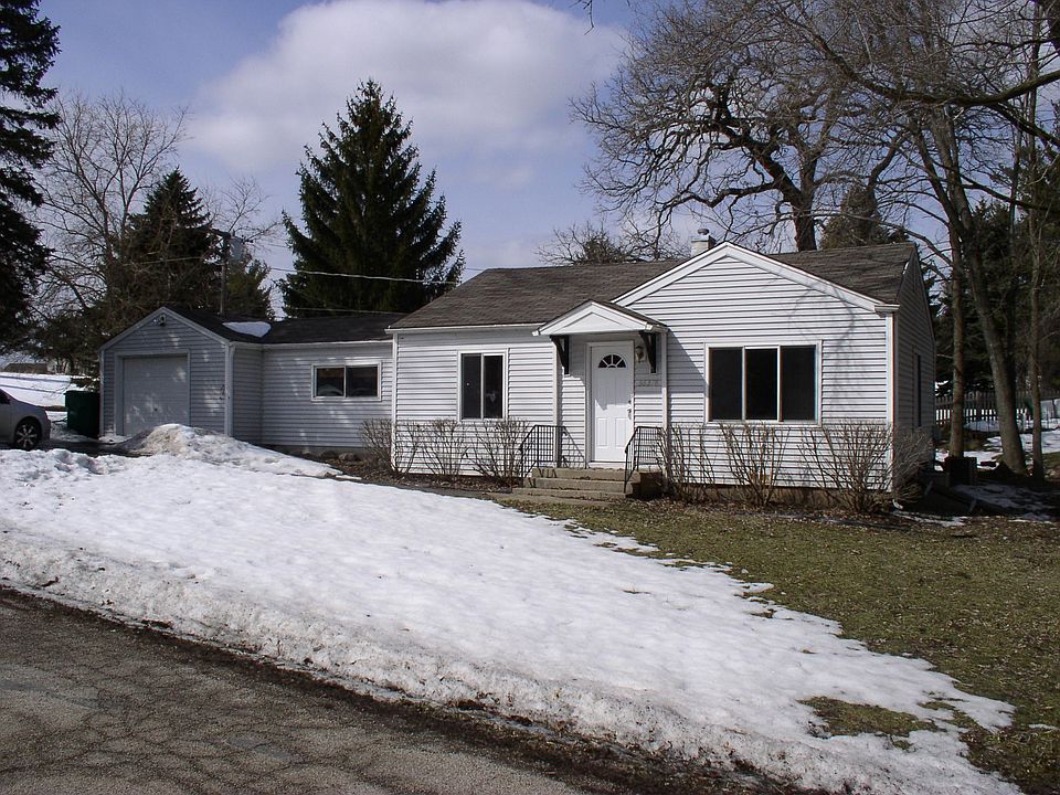 1st image of 36378 N Wildwood Dr
