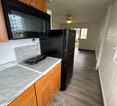 2nd image of 311 Lehua St #6