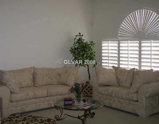4th image of 53 Arcadian Shores St