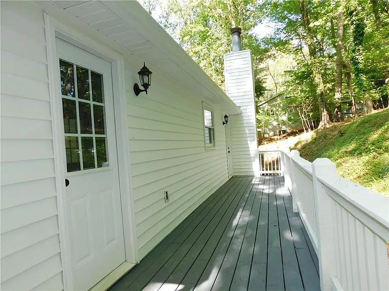 183 Laurel Heights Dr — Photo 6