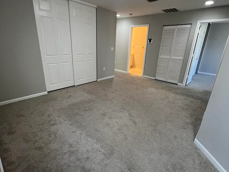 9070 Dupont Pl — Photo 39