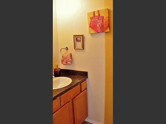 4th image of 10314 15th Avenue Ct E #10314