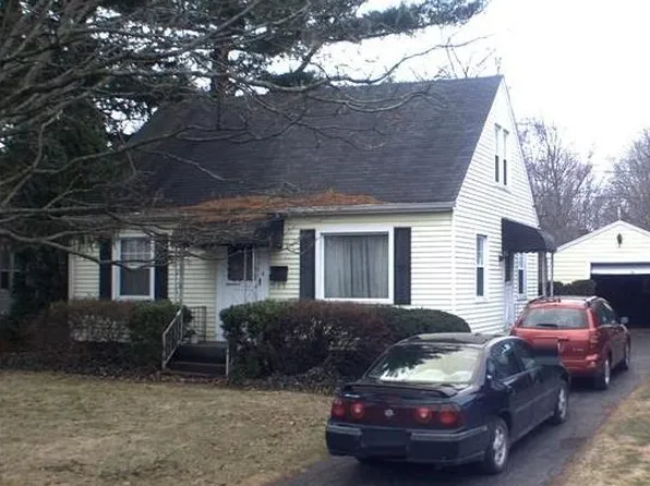 331 Foster Dr NE, Warren, OH 44483