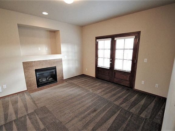 4th image of 8505 82nd St NE