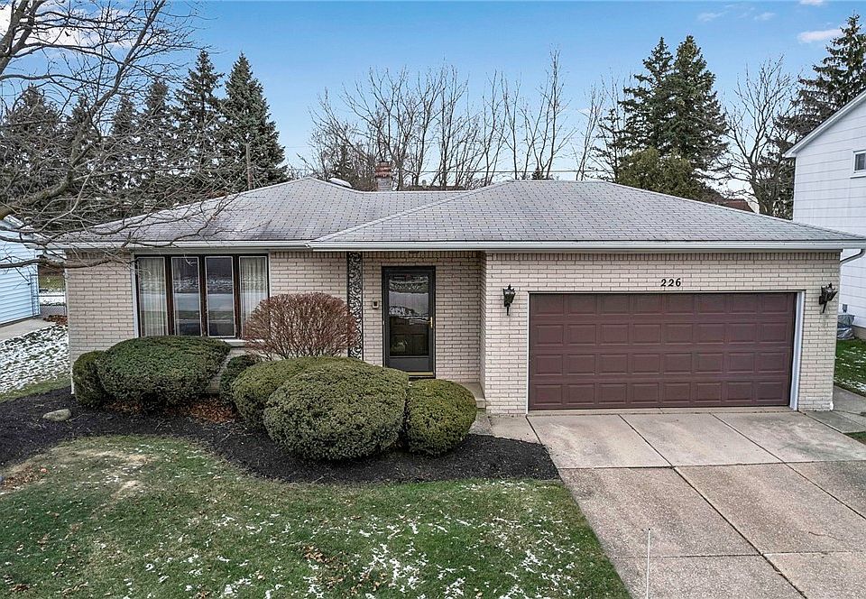 1st image of 226 Wayside Dr