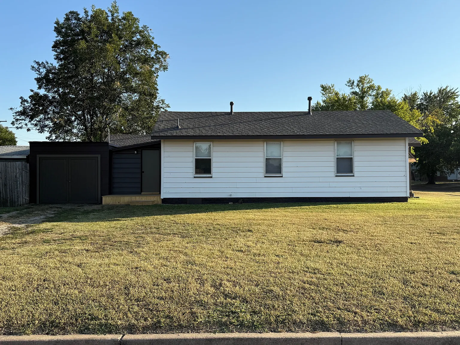 1 bed, 723 sqft, $600 — Photo 3