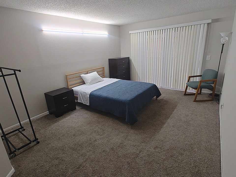 1st image of 646 Kenwick Cir