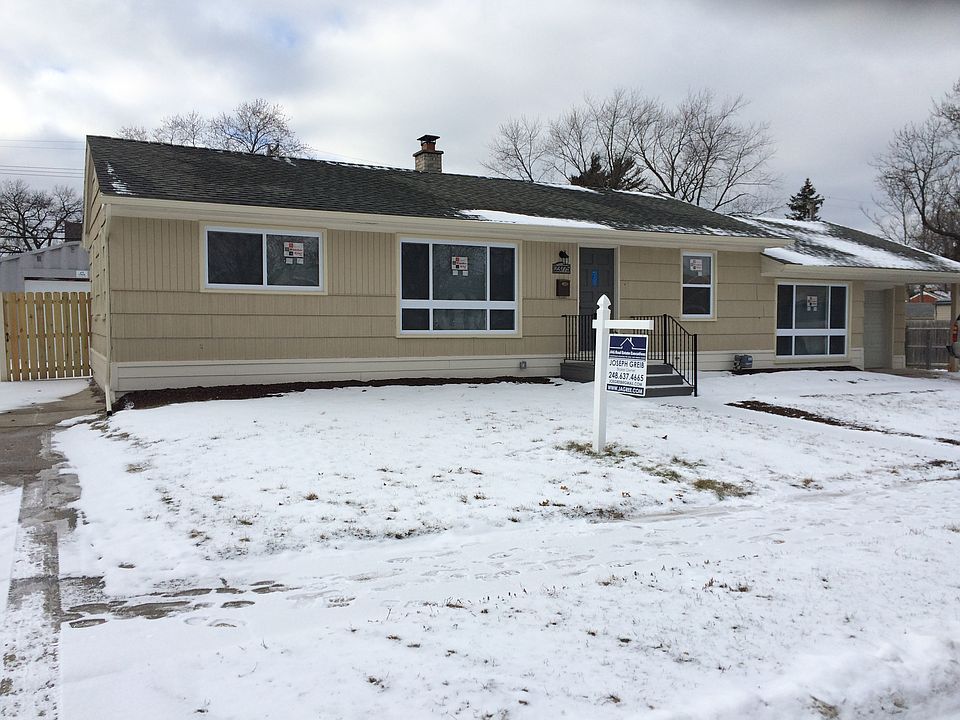 1st image of 23775 Cayuga Ave