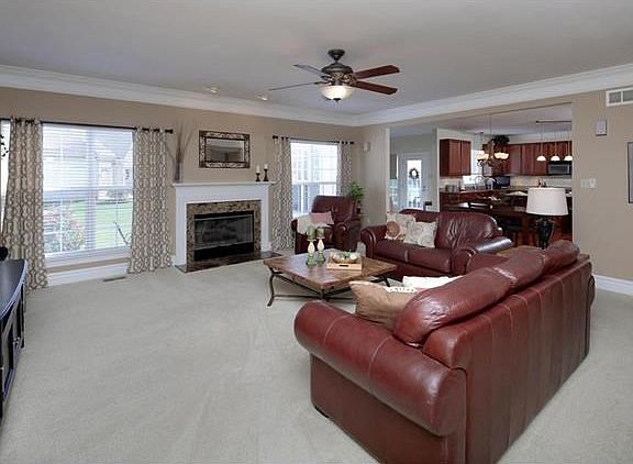 5th image of 336 Cypress Place Dr