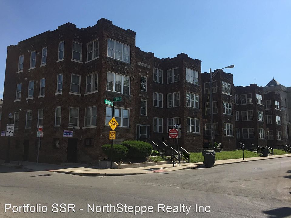 1st image of 12 E Norwich Ave APT 3
