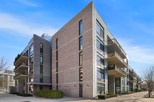 Rented by Corcoran | media 27