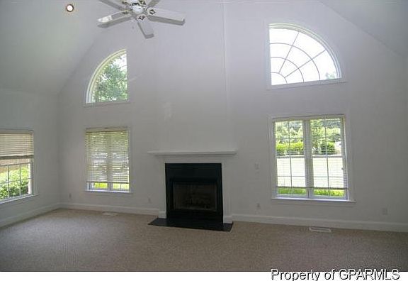 3rd image of 3301 Evans St