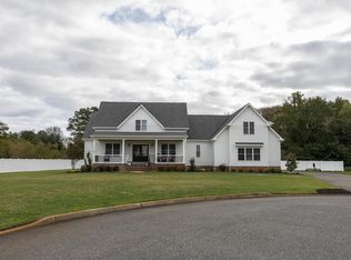 28 Queen Anne Ct, Ocean View, NJ 08230