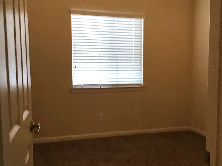 5635 Meadow Brook Way — Photo 17