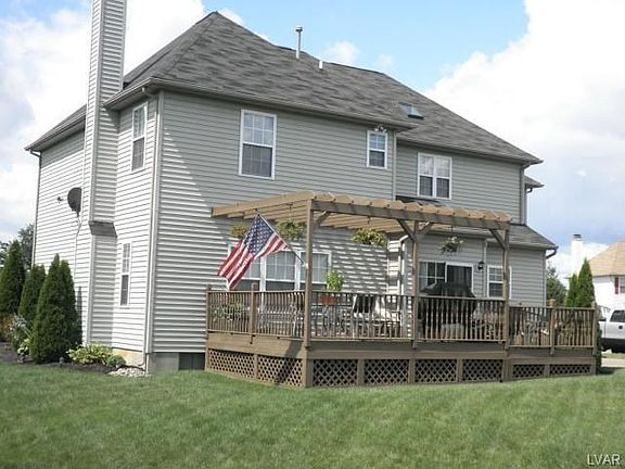 4th image of 1633 Fox Hollow Ln