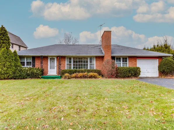 464 Deerfield Rd, Deerfield, IL 60015