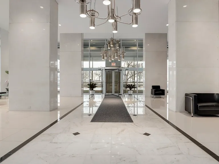 1550 N Lake Shore Dr #4D — Photo 34