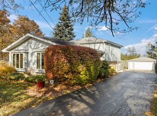 3068 Hickory Rd, Homewood, IL 60430