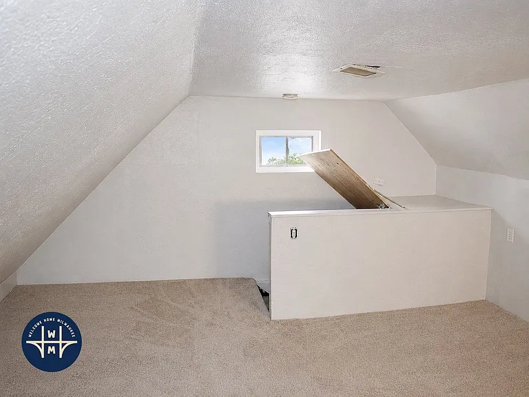 2647 S Kinnickinnic Ave #4 — Photo 5