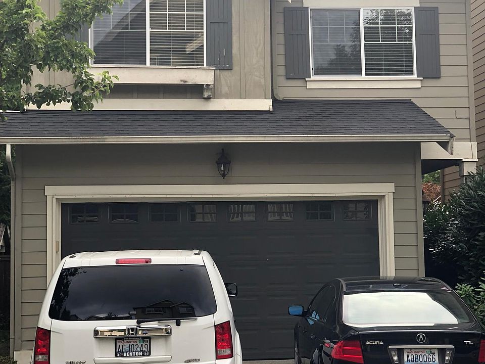 1st image of 770 6th Ave NW