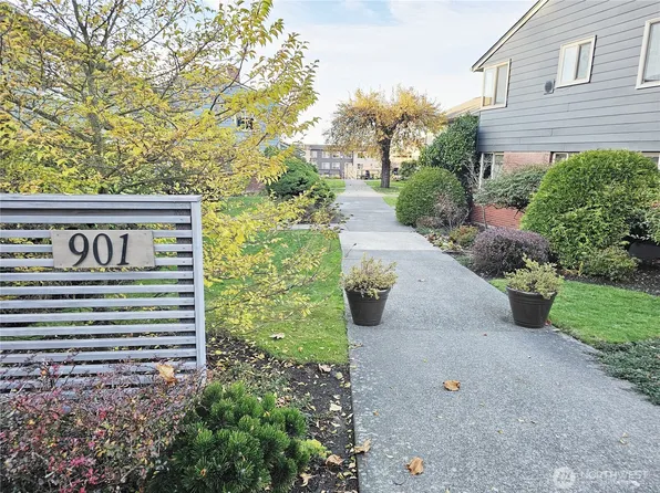 901 N Forest Street #125, Bellingham, WA 98225