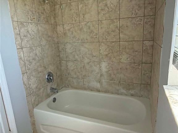 4th image of 4444 29th St SW
