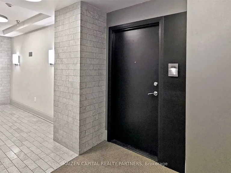 45 Yorkland Blvd #205 — Photo 34