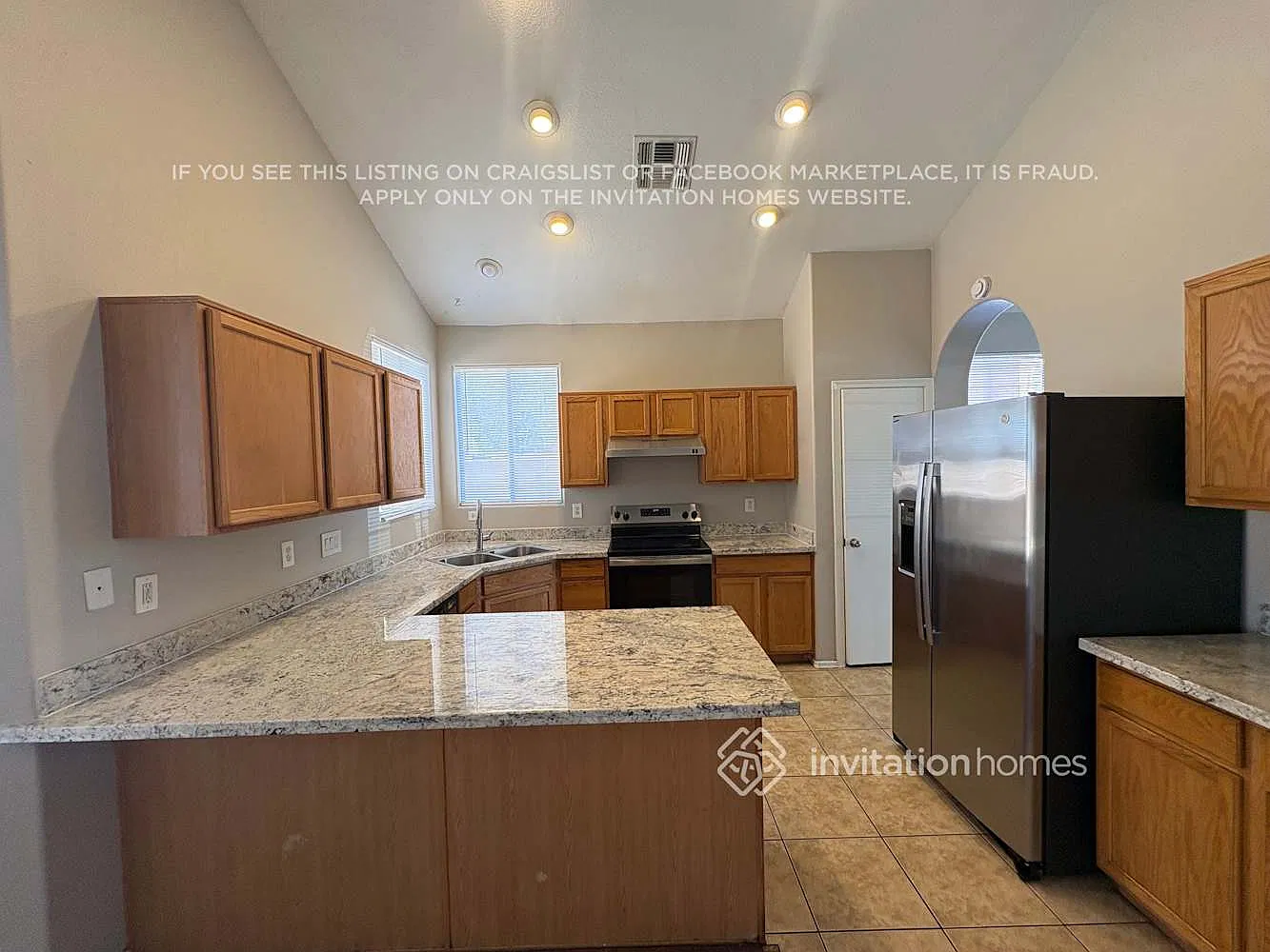 6770 W Citrus Way Glendale, AZ 85303 — Photo 4