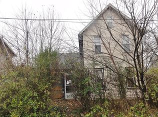 2054 Harvey Pl SE, Canton, OH 44707