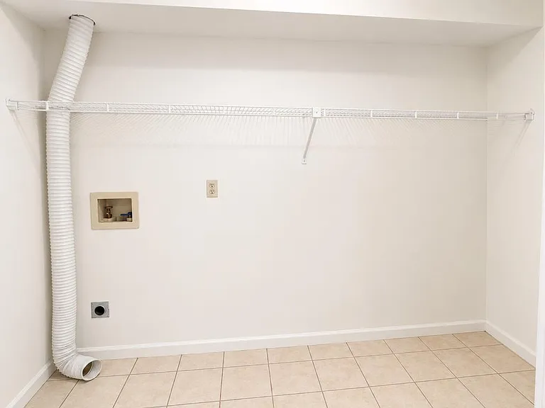 7457 E Huntington Dr #4 — Photo 7
